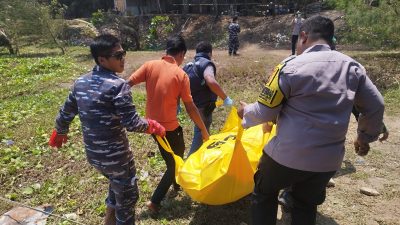 Cari Rumput di Pinggir Sungai, Warga Ngadipuro Temukan Mayat Mr X Mengapung