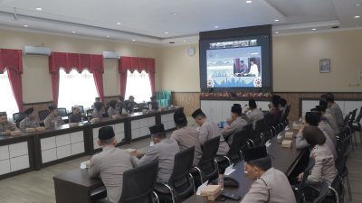 Polres Blitar Ikuti Ngaji Kebangsaan Bersama Gus Baha, Perkuat Semangat Persatuan