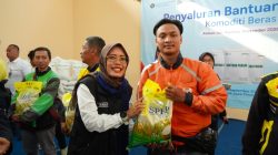 Warga Kabupaten Kediri Menerima Bantuan Beras, Mas Dhito : Sangat Meringankan Warga