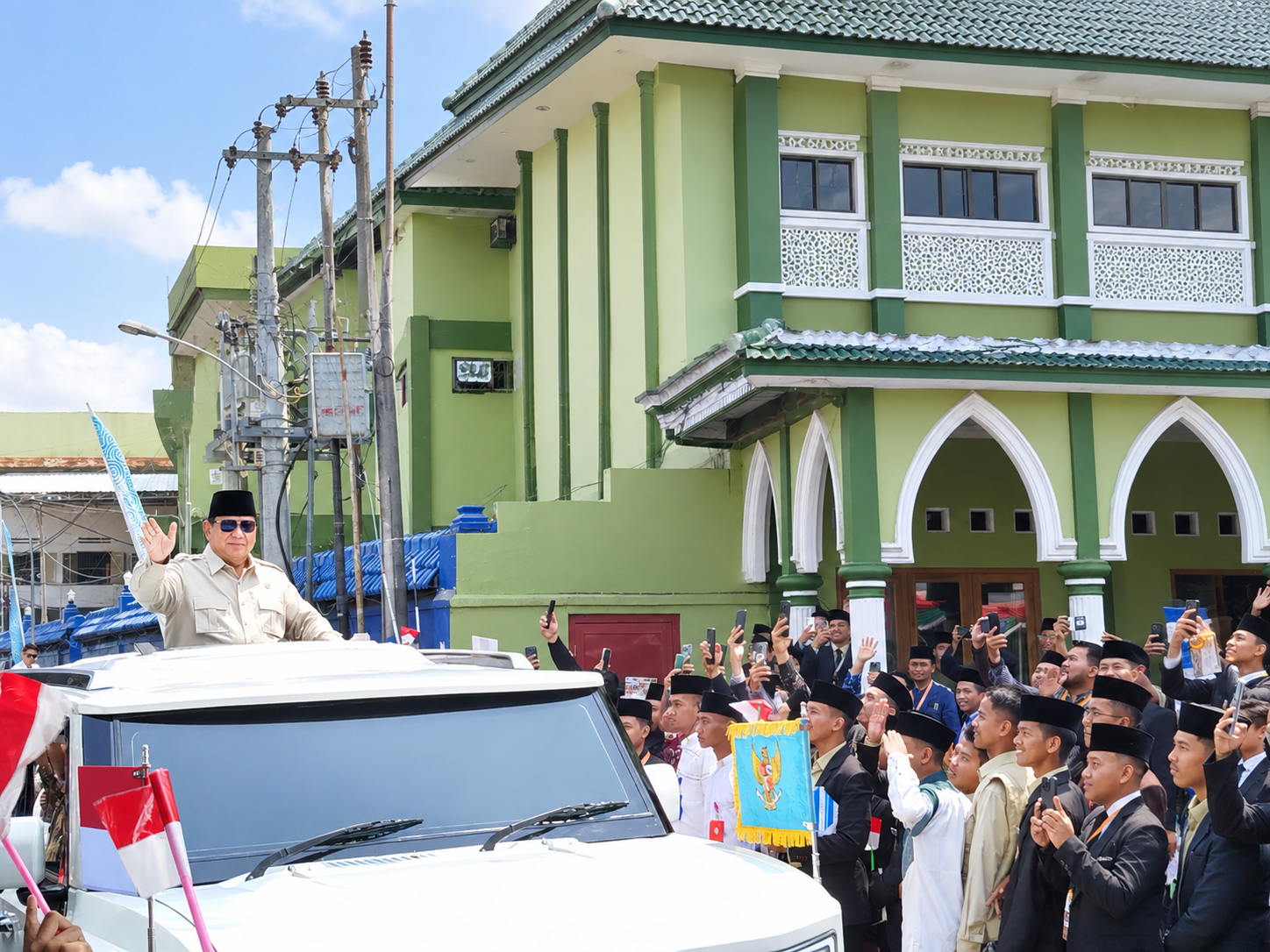 Prabowo Apresiasi Gontor di Usia 100 Tahun, Tekankan Peran Alumni untuk Bangsa