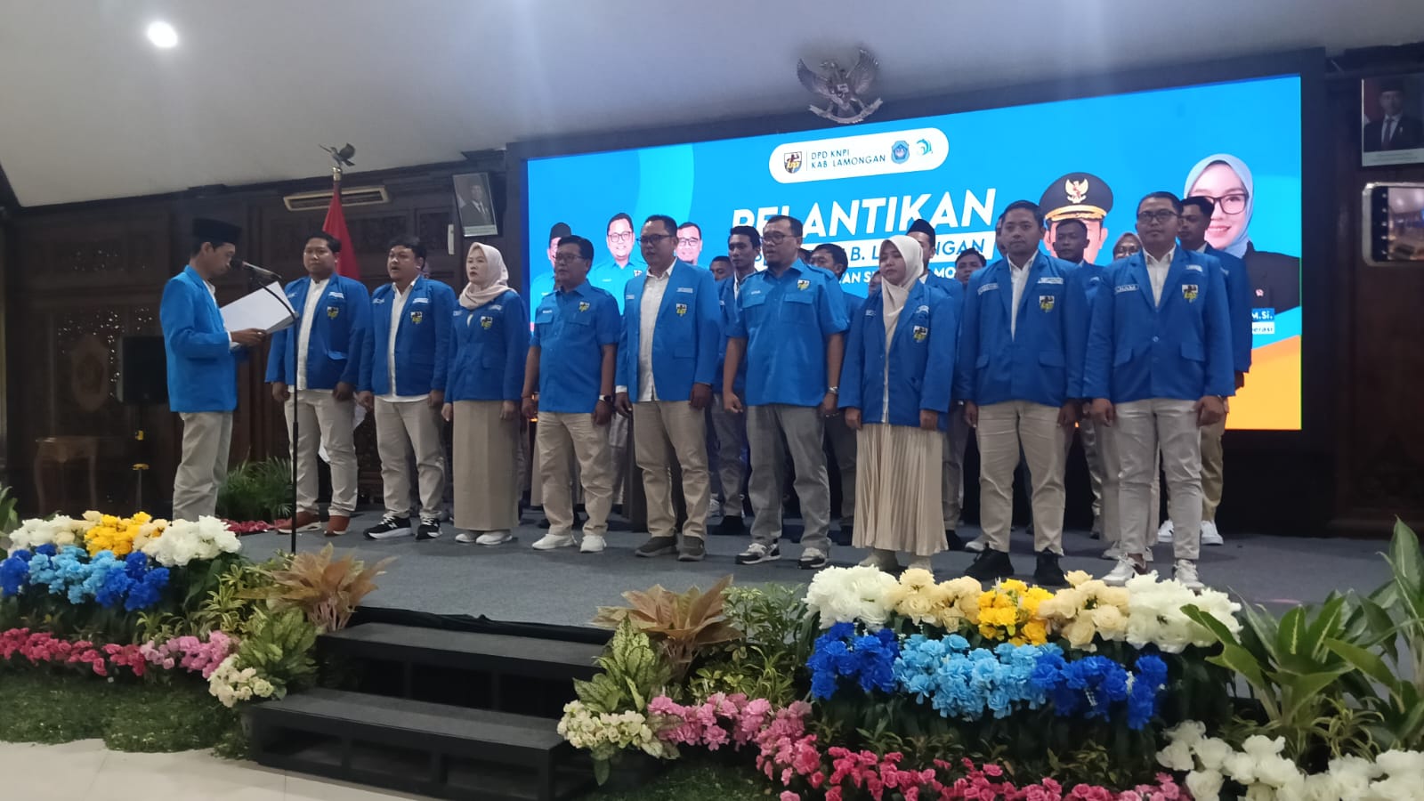 Hadiri Pelantikan DPD KNPI Lamongan, Wamenkop Dorong Pemuda Jadi Penggerak KDKMP