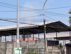 Warga Kalikapas Keluhkan Debu dan Bau Pabrik Aspal, Minta Bupati dan DPRD Lamongan Turun Tangan