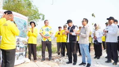 Ali Mufthi dan Bupati Lamongan Tinjau Lima Ruas Jalan PISEW, Sumberagung–Sedayulawas Capai 55 Persen