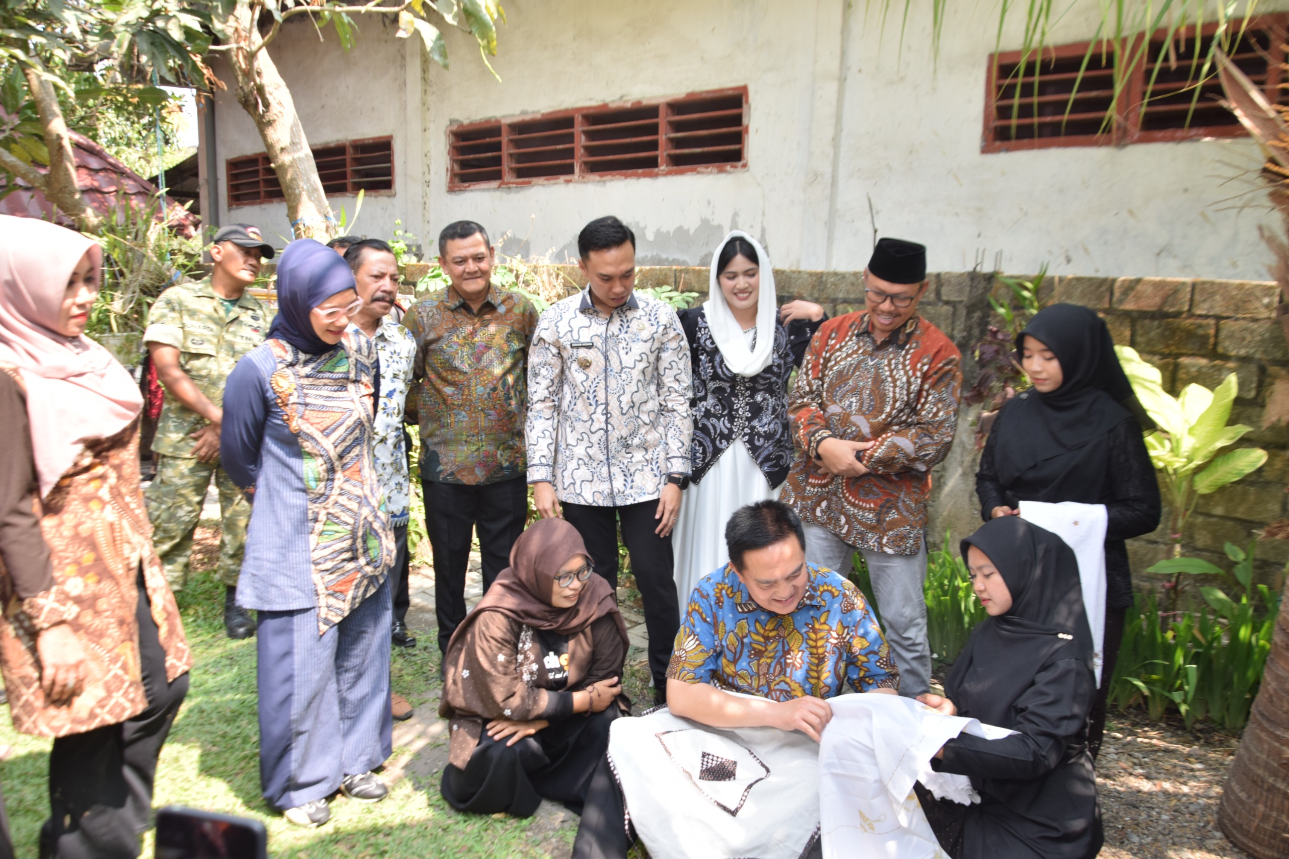 Sanggar Mbah Guru Lamongan Masuk Tiga Besar DPD RI Awards 2026, Sudah Ajari 20 Ribu Orang Membatik