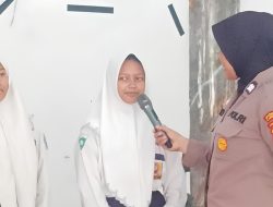 Satreskrim Polres Lamongan Tanamkan Nilai Kedisiplinan kepada Siswa SMPN 4 Lamongan