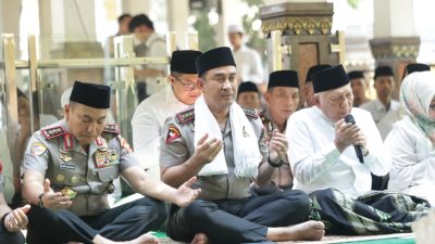 Kapolri Suyudi Ziarah ke Makam Gus Dur di Tebuireng, Gus Fahmi Berharap Polri Kian Dipercaya Publik