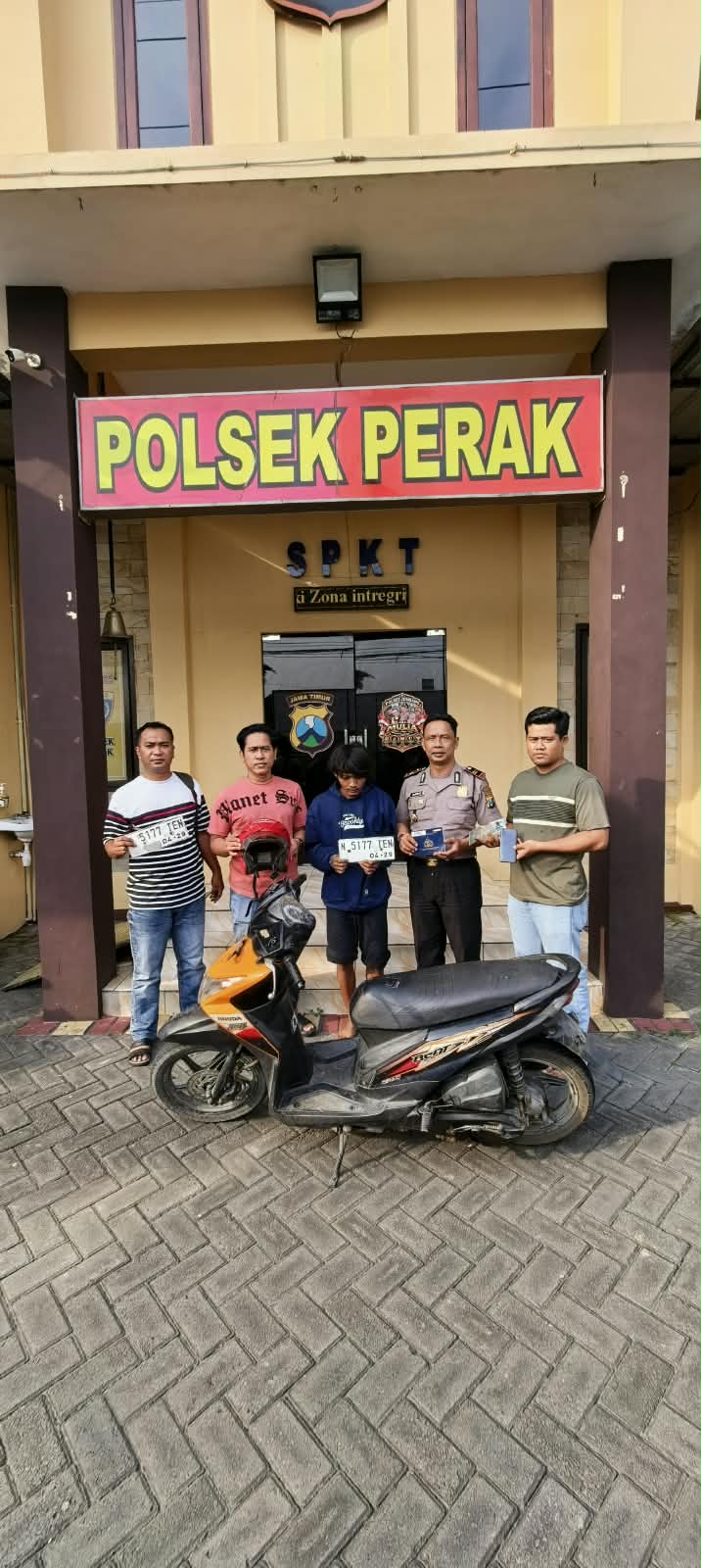 Tertidur di Musala Rest Area Perak, Motor Pemudik Asal Pasuruan Dicuri, Pelaku Ditangkap