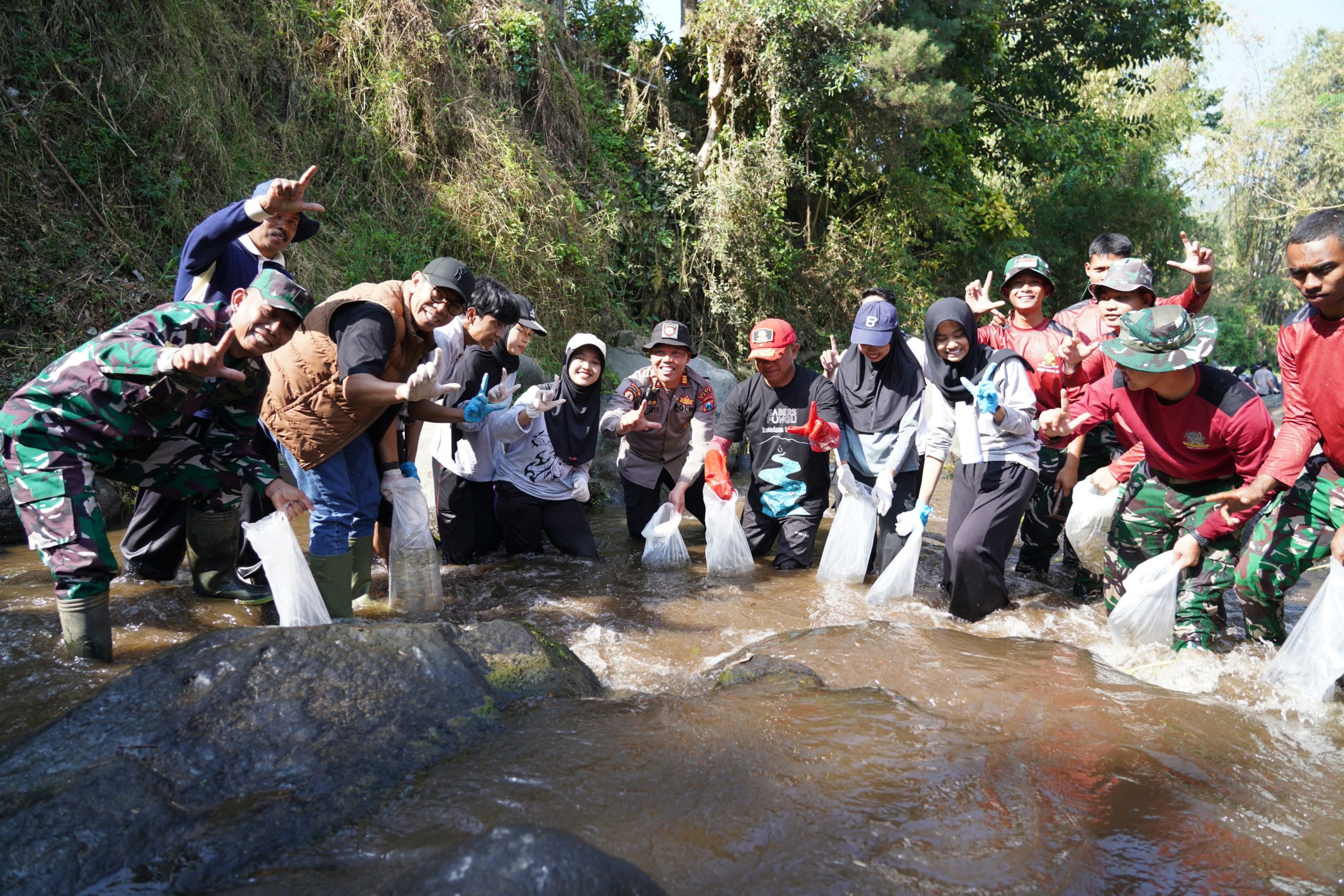 Wali Kota Batu Ajak Warga Bersama Jaga Sungai Brantas