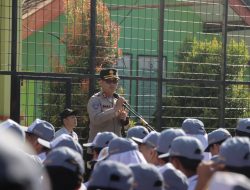 Kapolres Batu AKBP Panji Gedhe Prabawa Tekankan Pencegahan Perundungan dan Penguatan Wawasan Kebangsaan di SMA Negeri 2