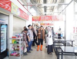 Wali Kota Batu Pastikan Kebocoran Atap Pasar Among Tani Diperbaiki Maksimal Sepekan