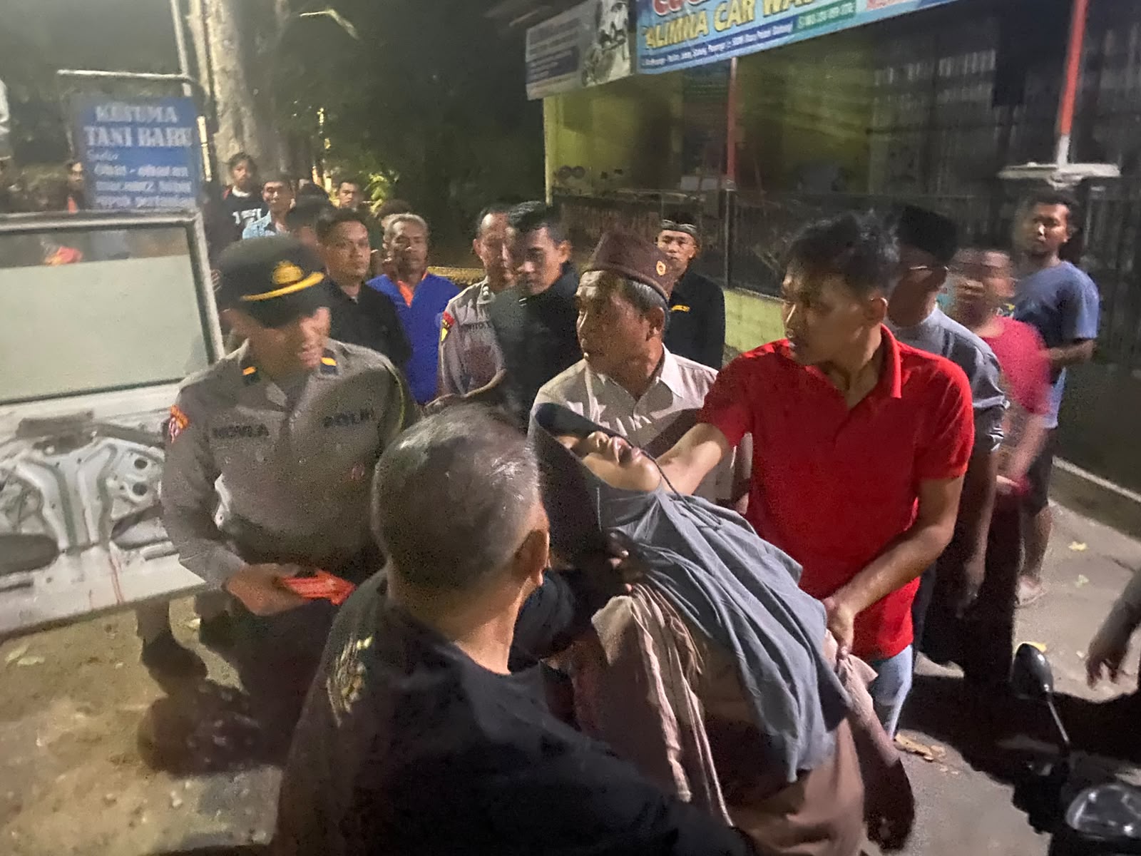 Ibu Muda di Slahung Ponorogo Meninggal Mendadak saat Bonceng Anak Bungsu