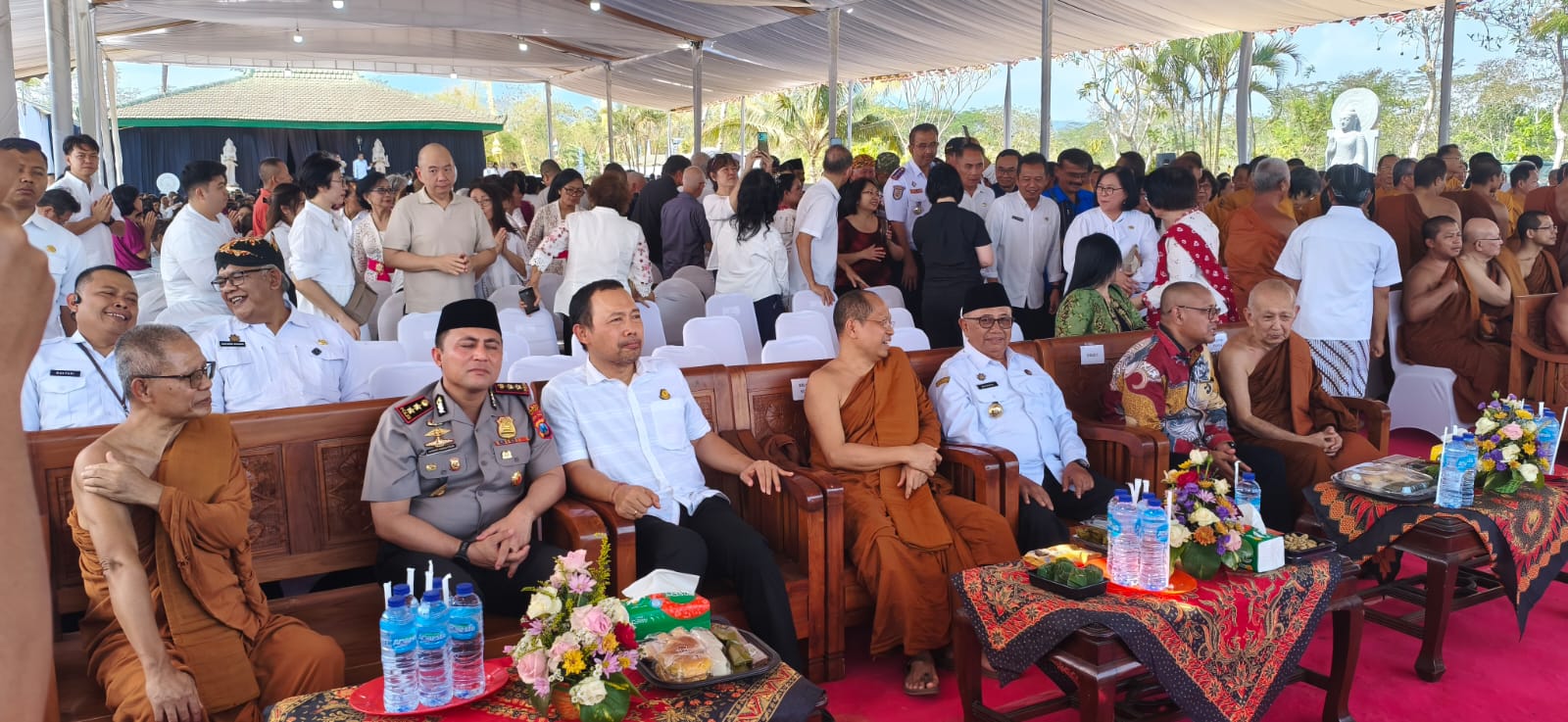 Peresmian Candi Puthuk Ayem di Blitar Dihadiri 1.000 Umat Buddha, Polisi Pastikan Acara Kondusif