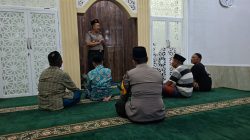 Patroli Subuh dan Salat Berjamaah, Polsek Pagu Kediri Ajak Warga Aktifkan Siskamling