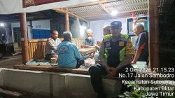 Polsek Lodoyo Timur Sambangi Pos Kamling, Perkuat Keamanan Lingkungan di Sutojayan