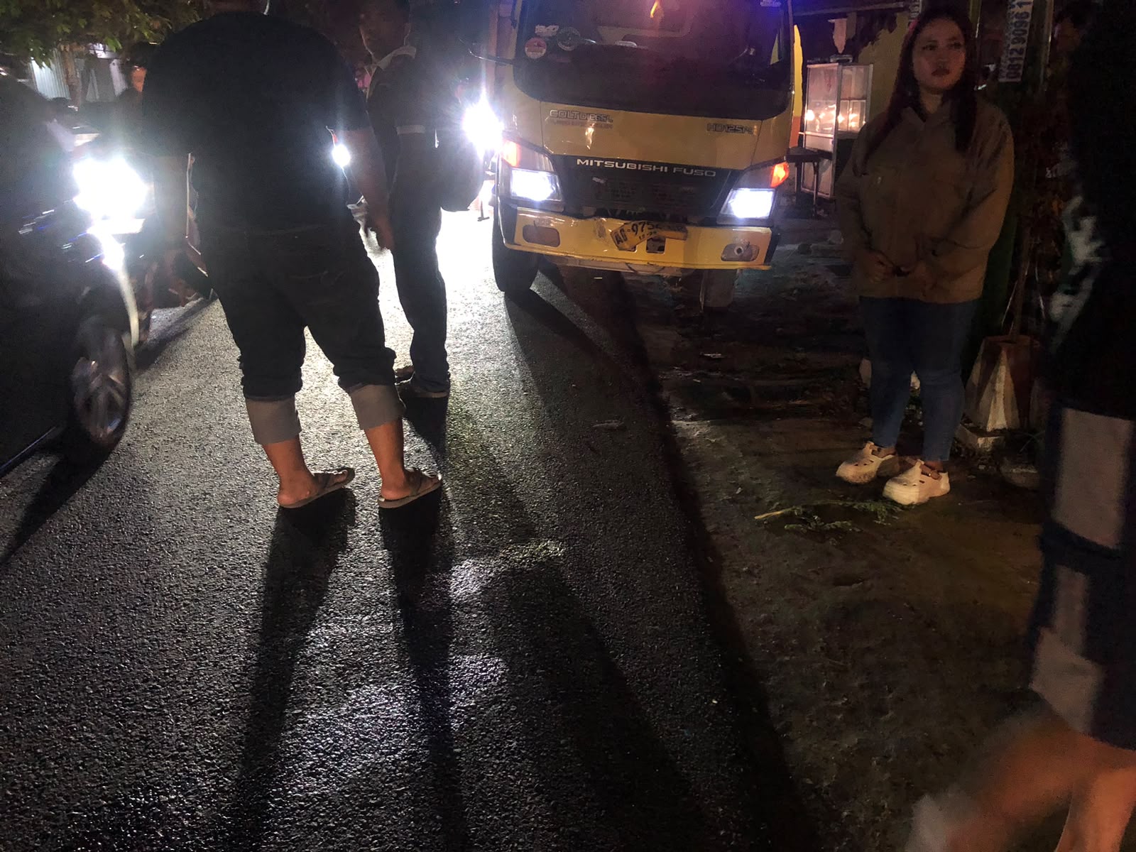 Truk Mitsubishi Tabrak Honda Vario di Blitar, Penumpang 11 Tahun Meninggal Dunia