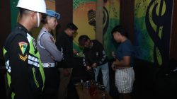 Razia Narkoba di Tempat Hiburan Malam Blitar, Satu Pengunjung Positif Amfetamin