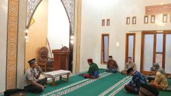 Patroli Subuh Keliling, Polsek Gandusari Blitar Ajak Warga Berdialog soal Kamtibmas
