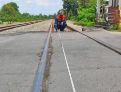 KAI Perbaiki Tiga Perlintasan Kereta Api di Kabupaten Kediri, Ini Lokasi dan Jadwalnya