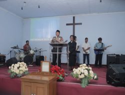 Minggu Kasih di Gereja GKIN Siloam, Kapolres Blitar Ajak Jemaat Jaga Kamtibmas