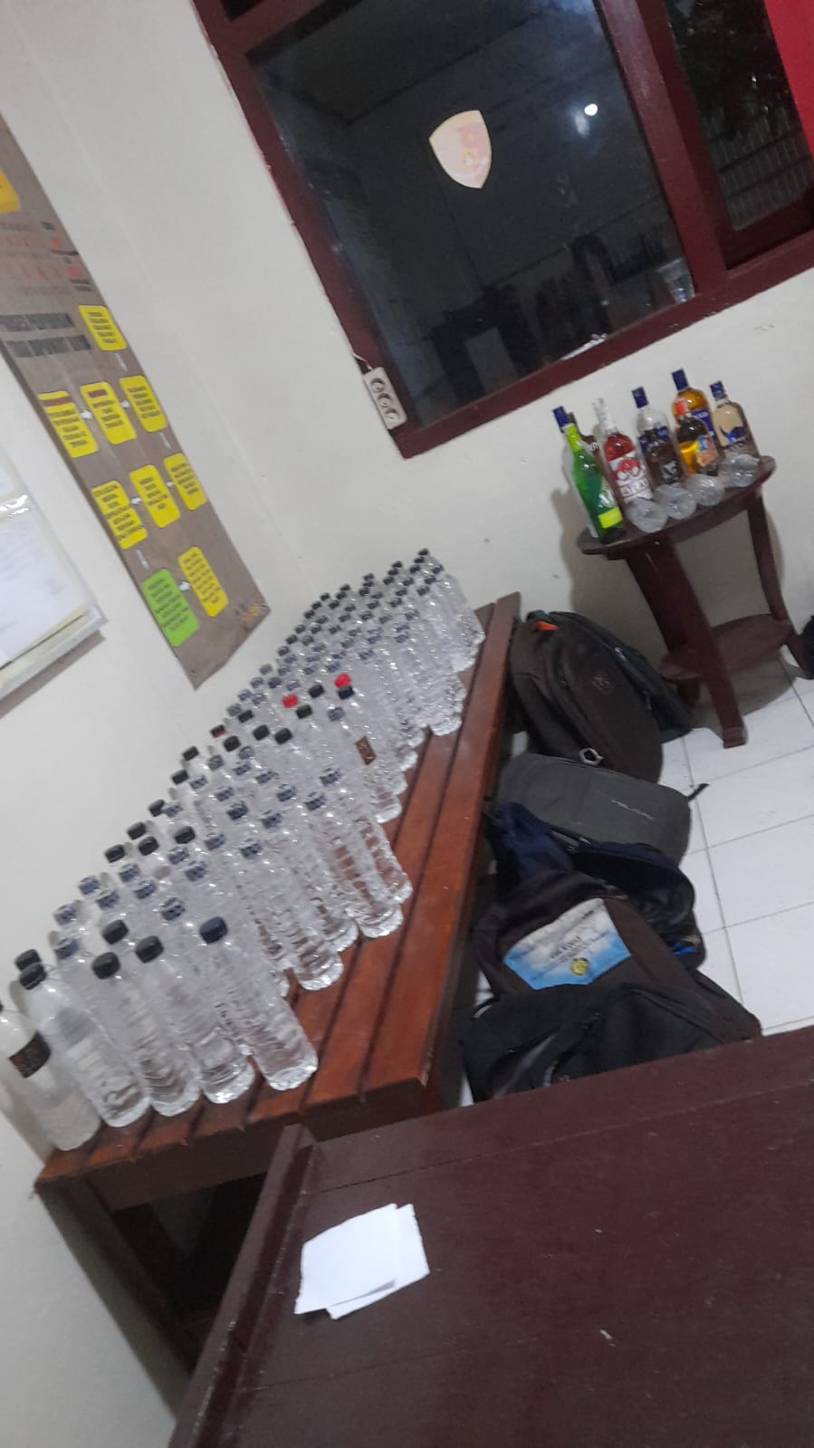 Operasi Cipta Kondisi, Polsek Doko Blitar Sita 107 Botol Arak dan Miras Berbagai Merek