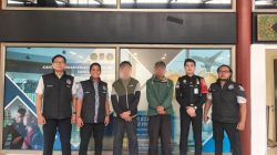 Langgar Aturan Izin Tinggal, Imigrasi Blitar Deportasi Dua Warga Thailand