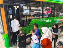 Trans Jatim Gratis Sambut HUT ke-81 Jatim, Penumpang di Lamongan Membludak