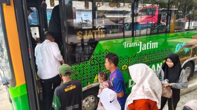 Trans Jatim Gratis Sambut HUT ke-81 Jatim, Penumpang di Lamongan Membludak